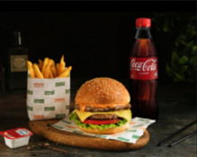 Menu Cheese Burger beef x2 (Говяжий бургер с двумя котлетами и сыром, напиток, фри и соус)