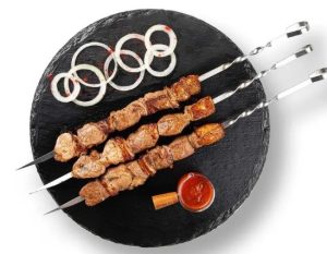 ШАШЛЫК ПО КАРСКИ *В стоимость входит только 1 палочка шашлыка*