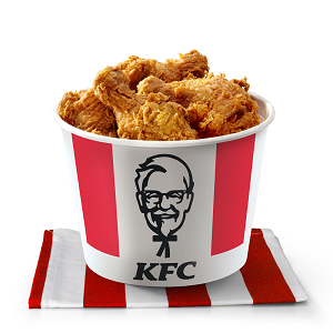 Баскет 8 крылышек + 4 ножки KFC